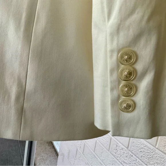 LAUREN Ralph Lauren Blazer Winter White Fully Lined Size 8 Excellent Condition! - Picture 6 of 8